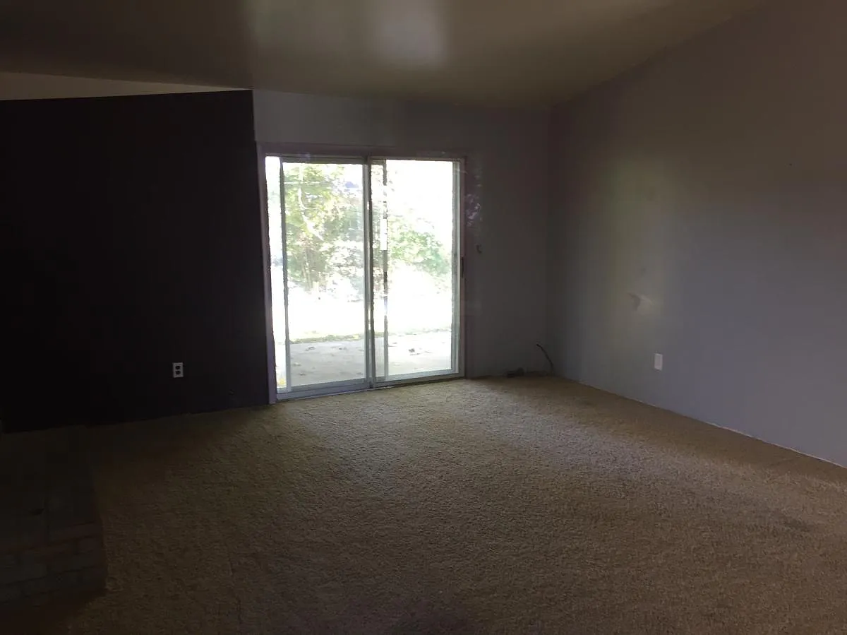 E 34th Street, Tulsa — Photo 2