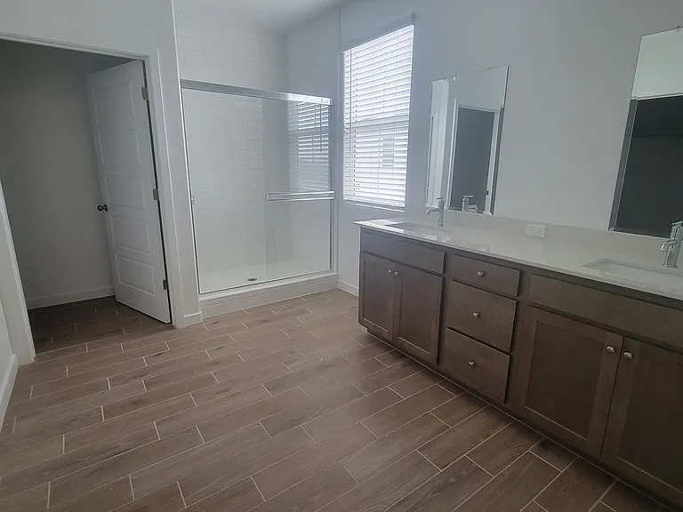12570 Pensinger Rd — Photo 10