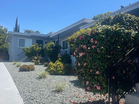 2nd image of 9240-9244 Macarthur Blvd #5
