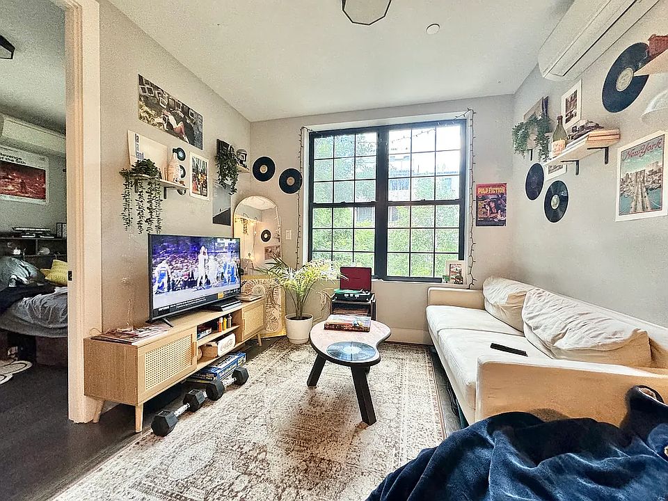 1st image of 763 Lexington Ave #2B