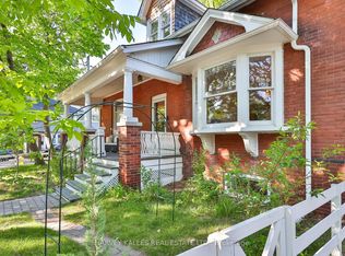139 Hammersmith Ave, Toronto, ON M4E 2W5