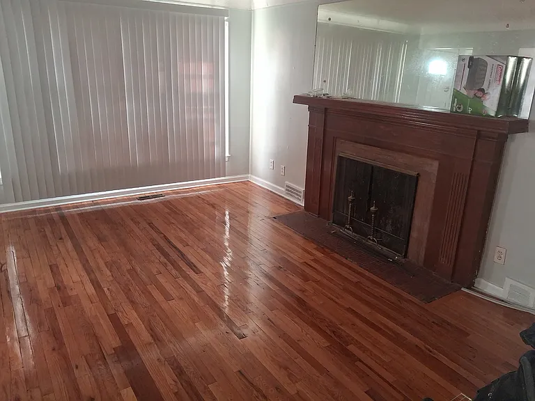 18259 Rosemont Ave — Photo 5