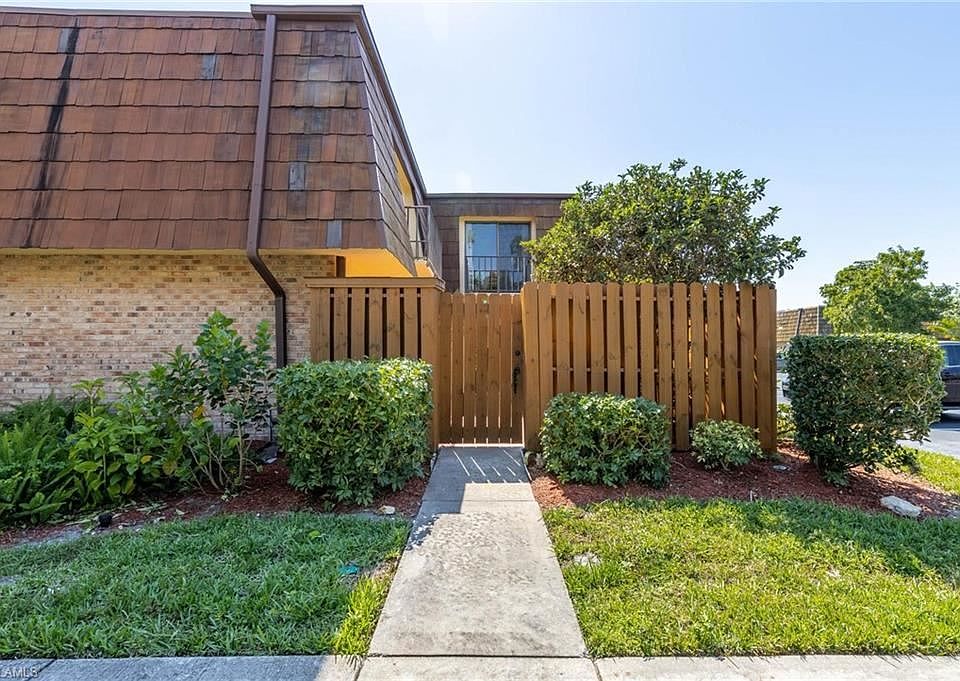 1st image of 5582 Malt Dr APT 3