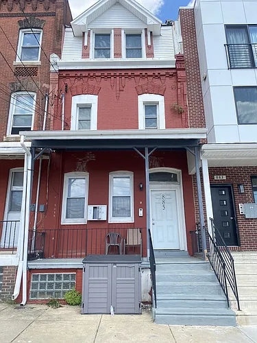 885 Belmont Ave Photo 1