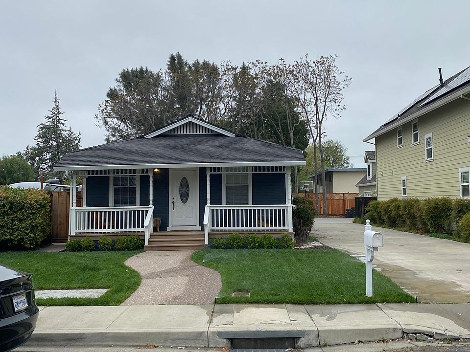 1st image of 2812 Carmen Ave