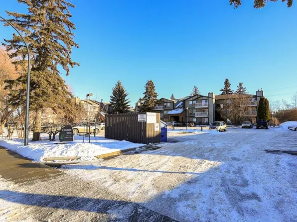 71 E Cosgrove Cres #108, Red Deer, AB T4P 2Z6