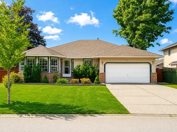 9411 162nd St, Surrey, BC V4N 3A2