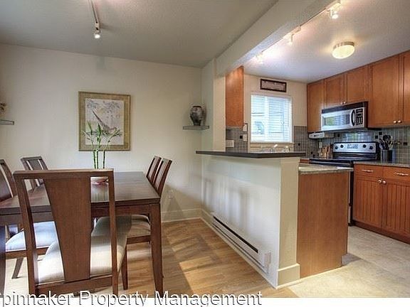 4th image of 3008 N Narrows Dr Unit B204