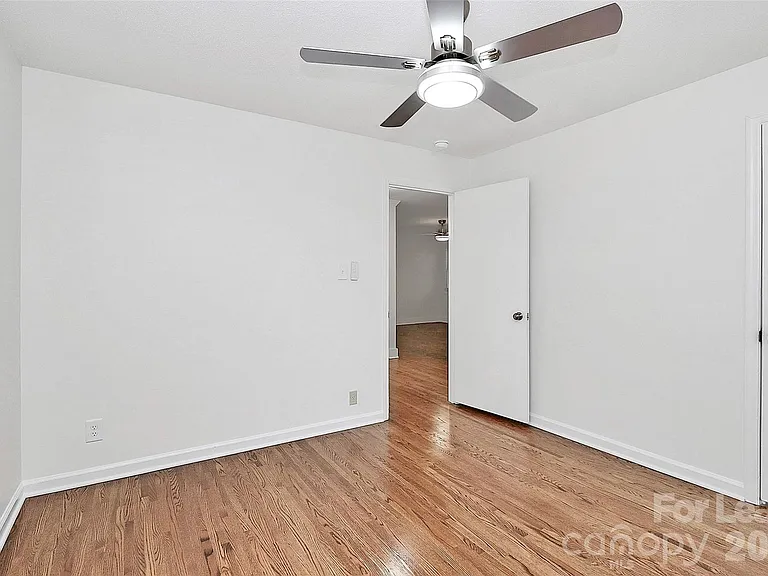 405 Pine St — Photo 14