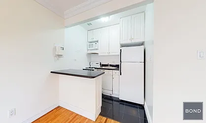 Rented by Bond New York