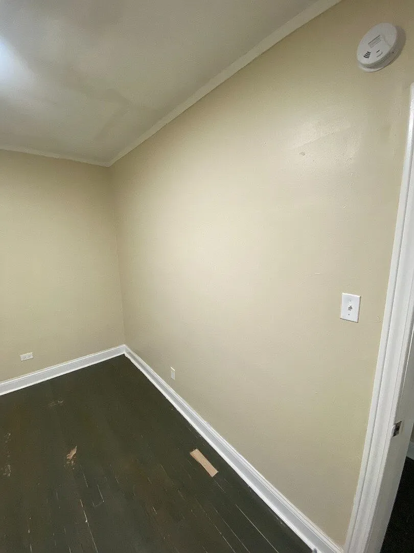 3 bed, 1.0 bath, $1,500 — Photo 4