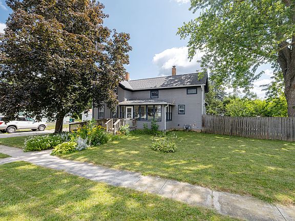 3rd image of 401 Spaulding Ave #1/2