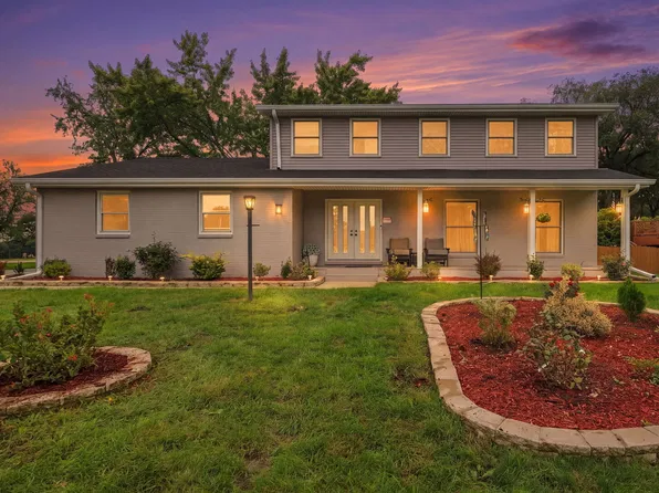21W134 Club Ter, Itasca, IL 60143