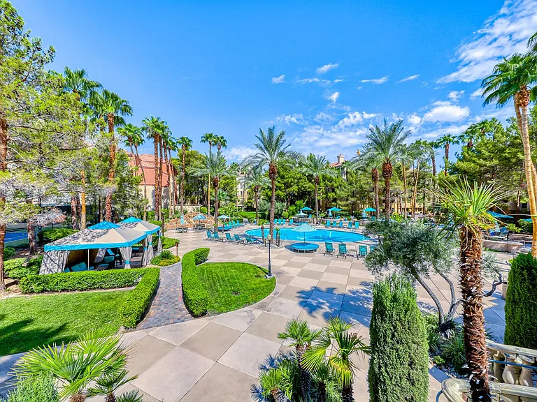 270 E Flamingo Rd #313 — Photo 23