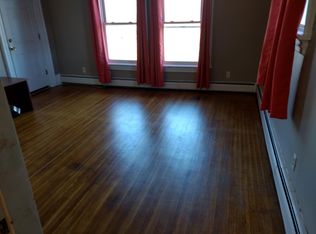 574 Main St APT 2, Pawtucket, RI 02860