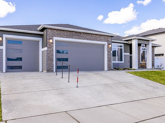 4th image of 7106 S Hever St