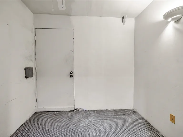 56166 Handley Rd #1 — Photo 16