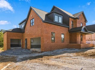 1215 Ben Forkum Dr #32, Lebanon, TN 37087