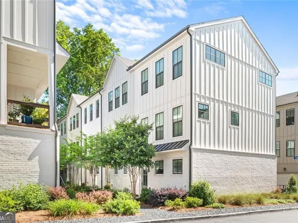 4462 Dandelion Ln, Atlanta, GA 30342