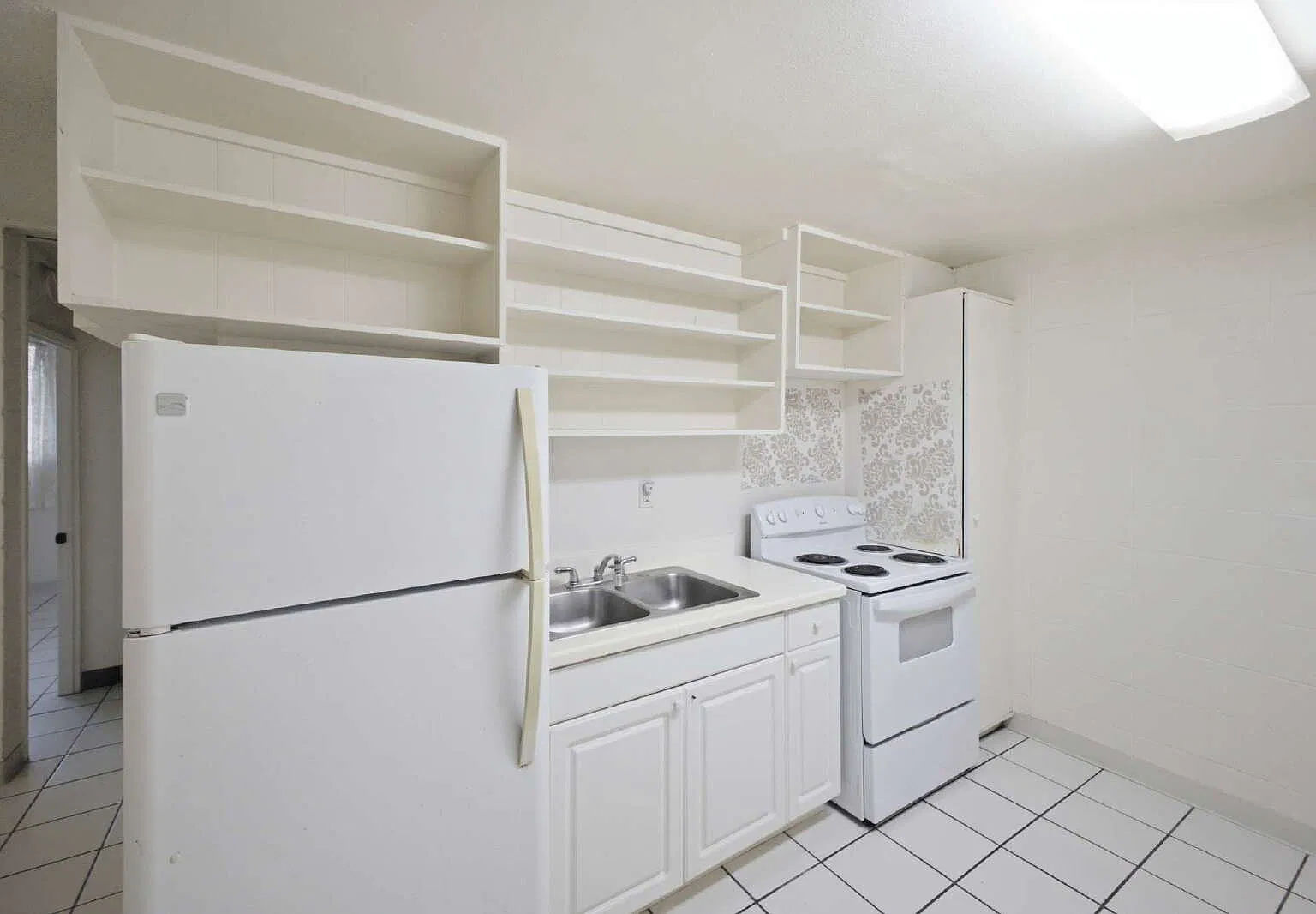 2 bed, 1.0 bath, 650 sqft, $1,850 — Photo 3