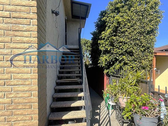 3rd image of 4929 W 120th St #2