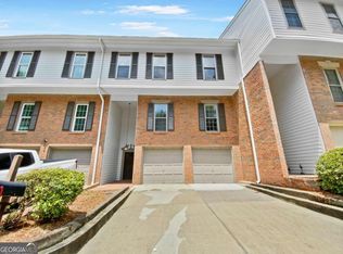 502 Brandywine Cir, Sandy Springs, GA