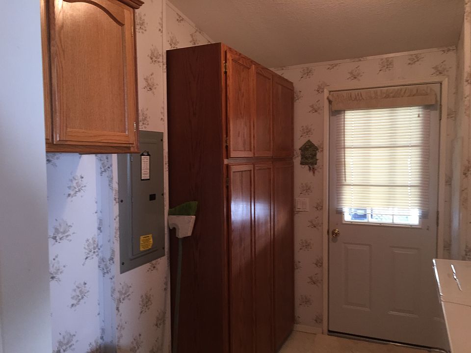 1st image of 1805 NE 94th St Unit 11