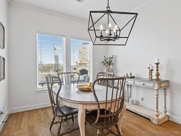 501 E 127th Pl S — Photo 16