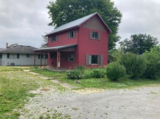 608 Jefferson St, Salineville, OH 43945