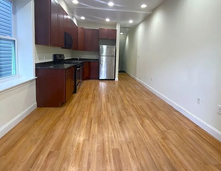 4212 Powelton Ave #2 — Photo 2