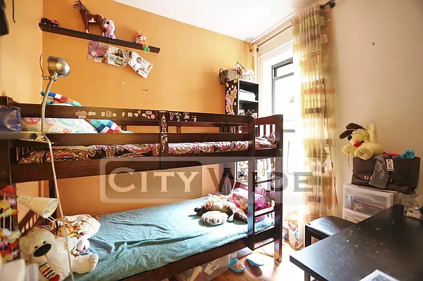 Rented by City Wide Apartments | media 17