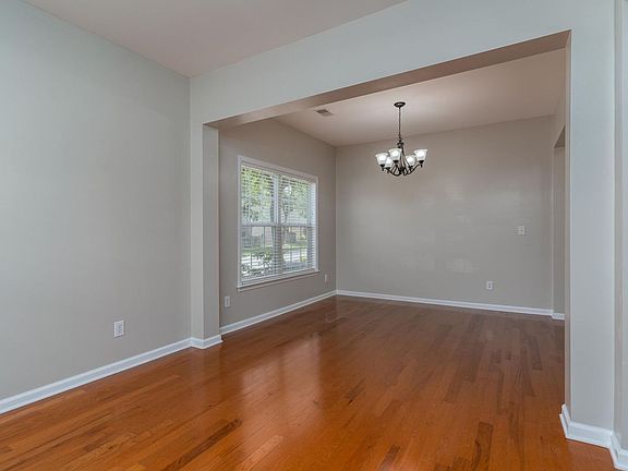 4th image of 5005 Brownhare Ct