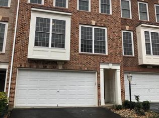 4305 Stone Mountain Ct, Dumfries, VA 22025