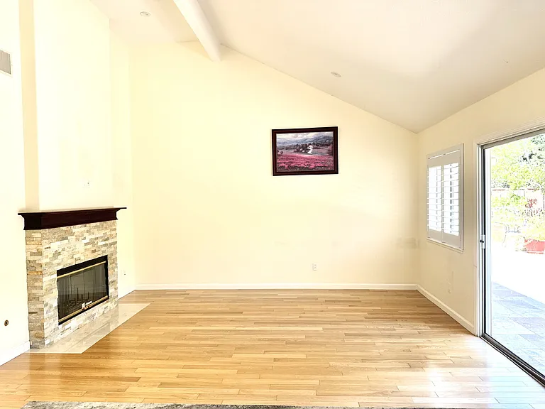 3281 Falerno Way — Photo 12