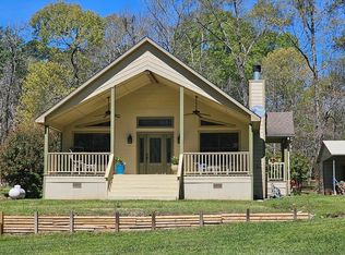 115 Lake Crest Dr, Etoile, TX 75944