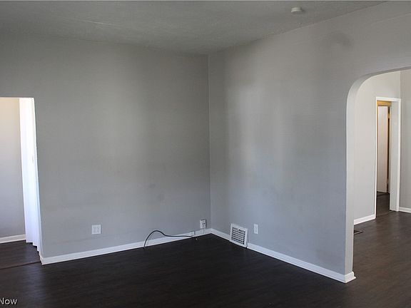 4th image of 8410 Garfield Blvd