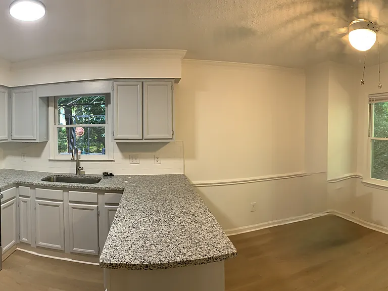 Eat in Kitchen