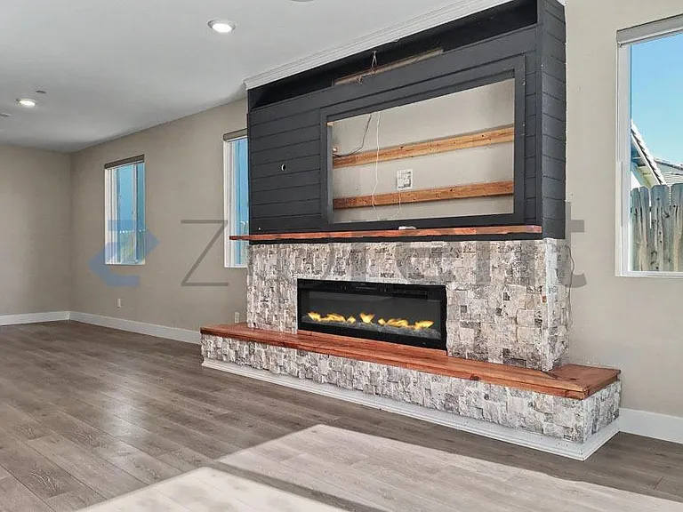 2272 Borealis Cir — Photo 10