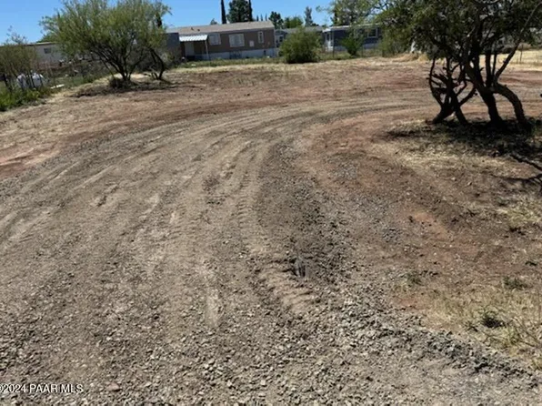 15364 S Black Mountain Rd, Mayer, AZ 86333