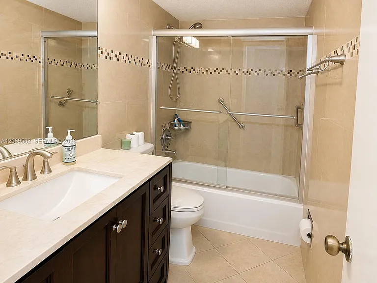 6700 Cypress Rd #507 — Photo 9