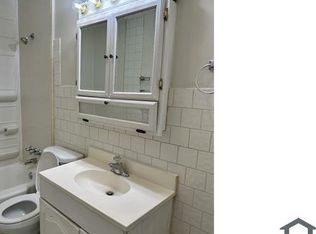 1045 S Hampton Rd, Columbus, OH 43227