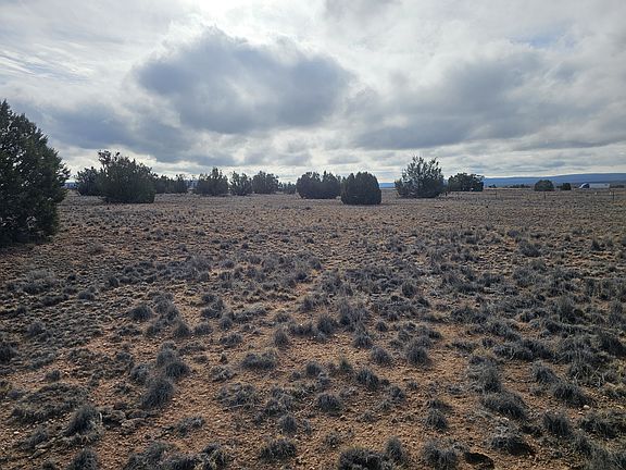 2nd image of 27565 W Fort Rock Rd