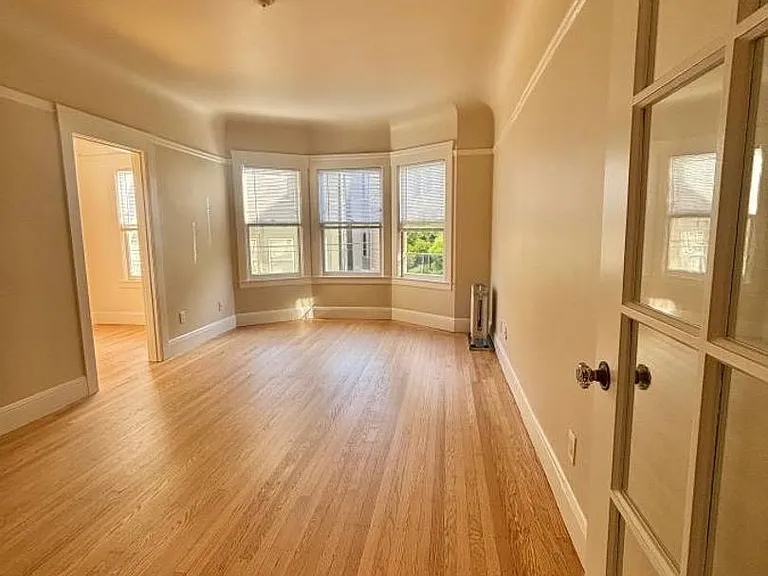 3575 Fillmore St — Photo 6