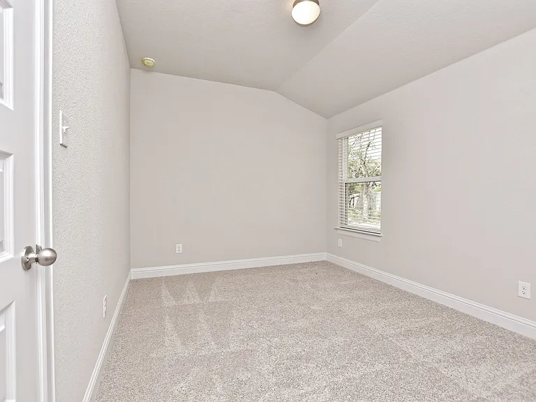 8116 Bronco Ln — Photo 25