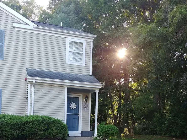 26 Terrell Ct, Warren, NJ 07059