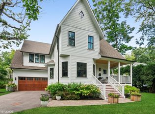 735 Baldwin Rd, Highland Park, IL 60035