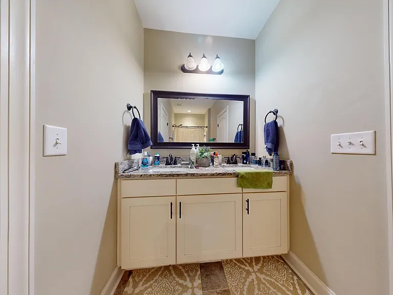 3855 Academy Dr #602 — Photo 29