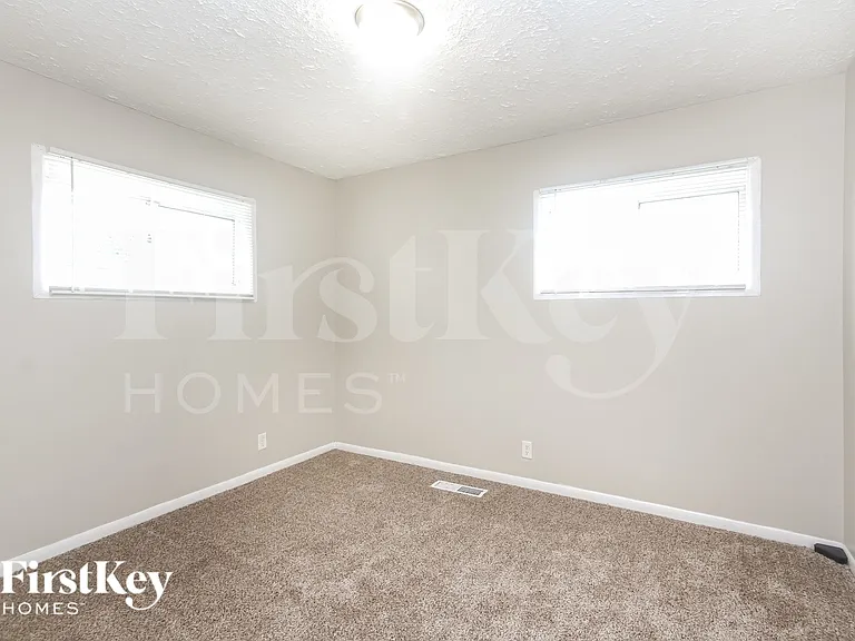 6714 Brookhaven Dr — Photo 12