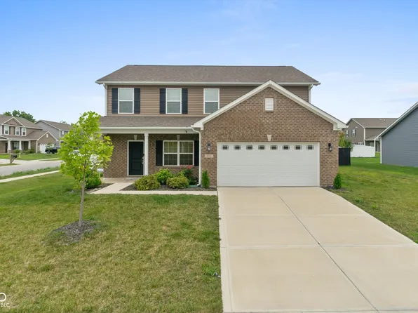 8112 Bluesage Way, Plainfield, IN 46168