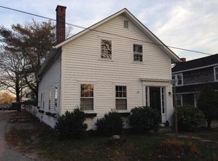 25 Elam St, North Kingstown, RI 02852